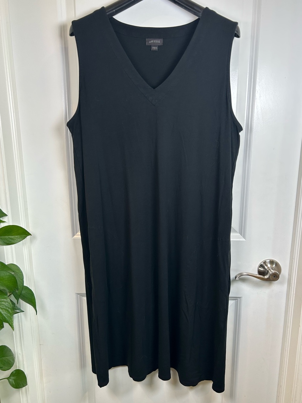 J. Jill Black Wearever V Neck Shift Dress Large